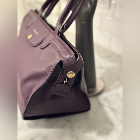 Authentic Longchamp Le Pliage Heritage Top Handle Bag in purple / maroon - Picture 10 of 12